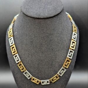 Gold and Silver Alternating Link Necklace